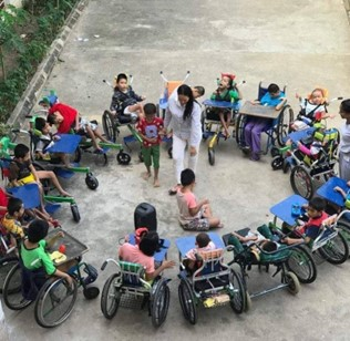 HOLT International Wheelchairs_102025